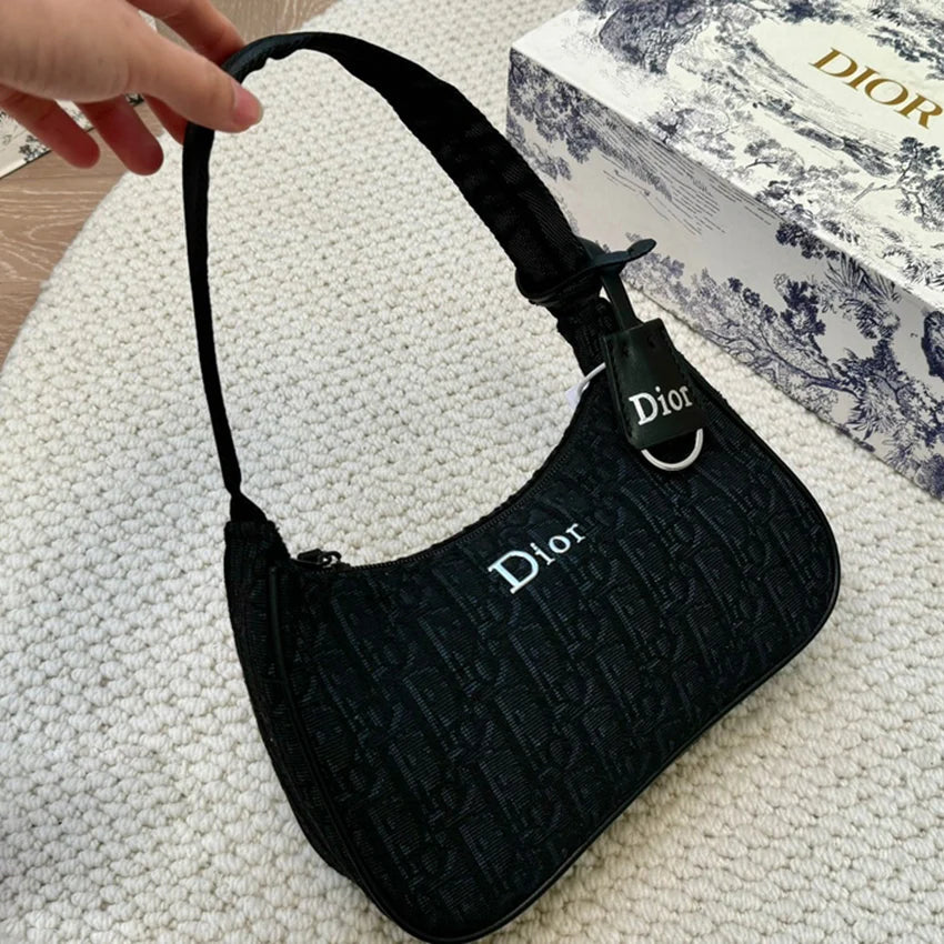 Luxury and versatile carrying crossbody bag 1024052419