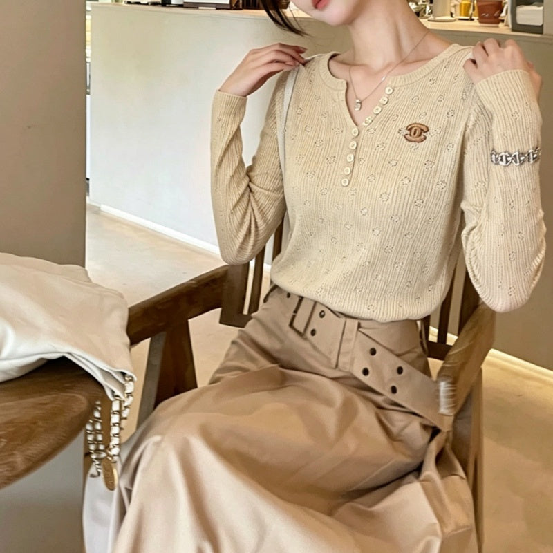 New Fashion Women's CC V-Neck Knit Top DM1326091825