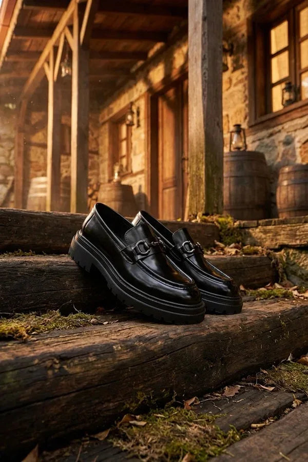 Wilson Men's Black Horsebit Loafers