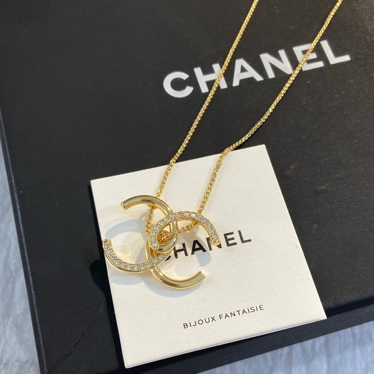New Stylish Women's CC Necklace ZS1326091717