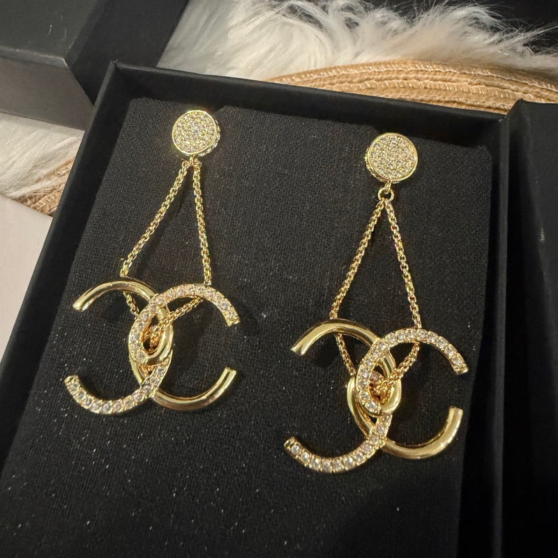New Stylish Women's CC Earrings ZS1326091719