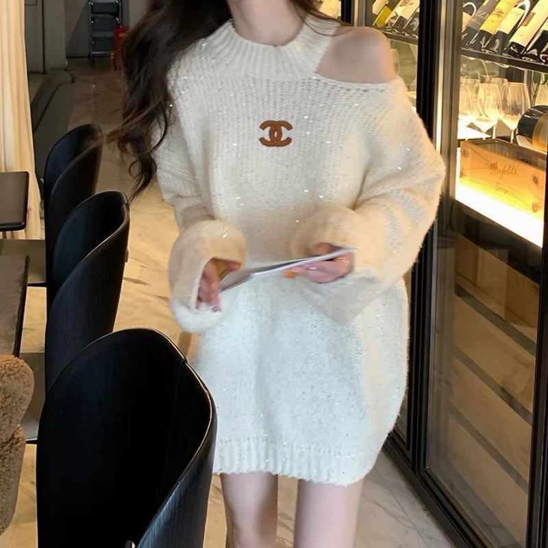 New Fashion Women's CC Off Shoulder Knit Sweater DM1326092018