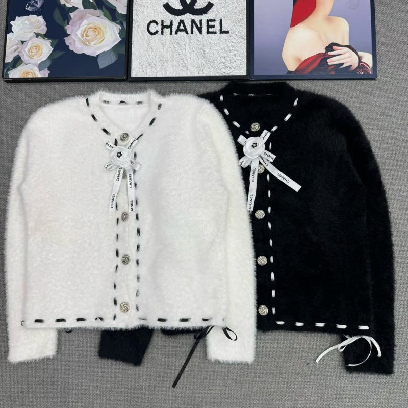 ew Fashion Women's CC Fuzzy Knit Cardigan DM1326092023